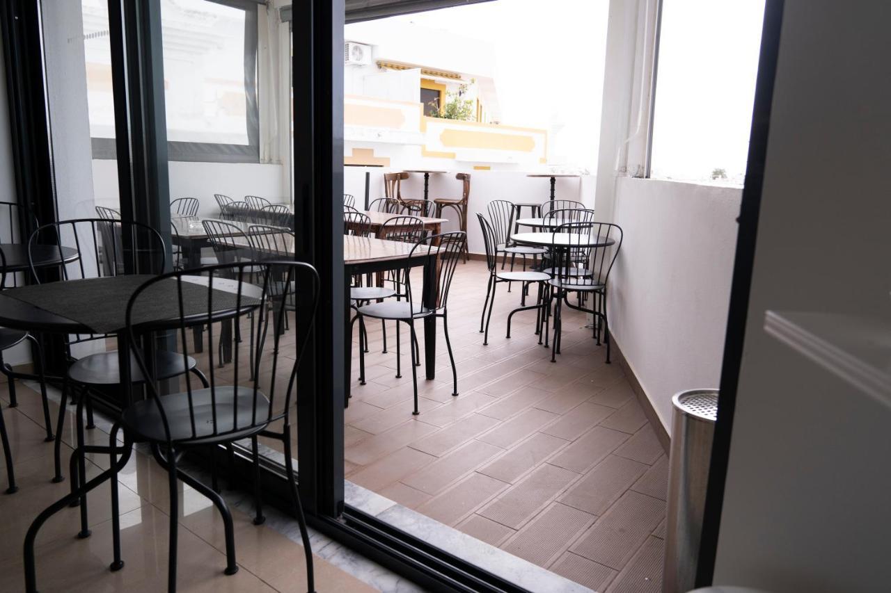 Oceanoasis Hostel Olhao Bagian luar foto